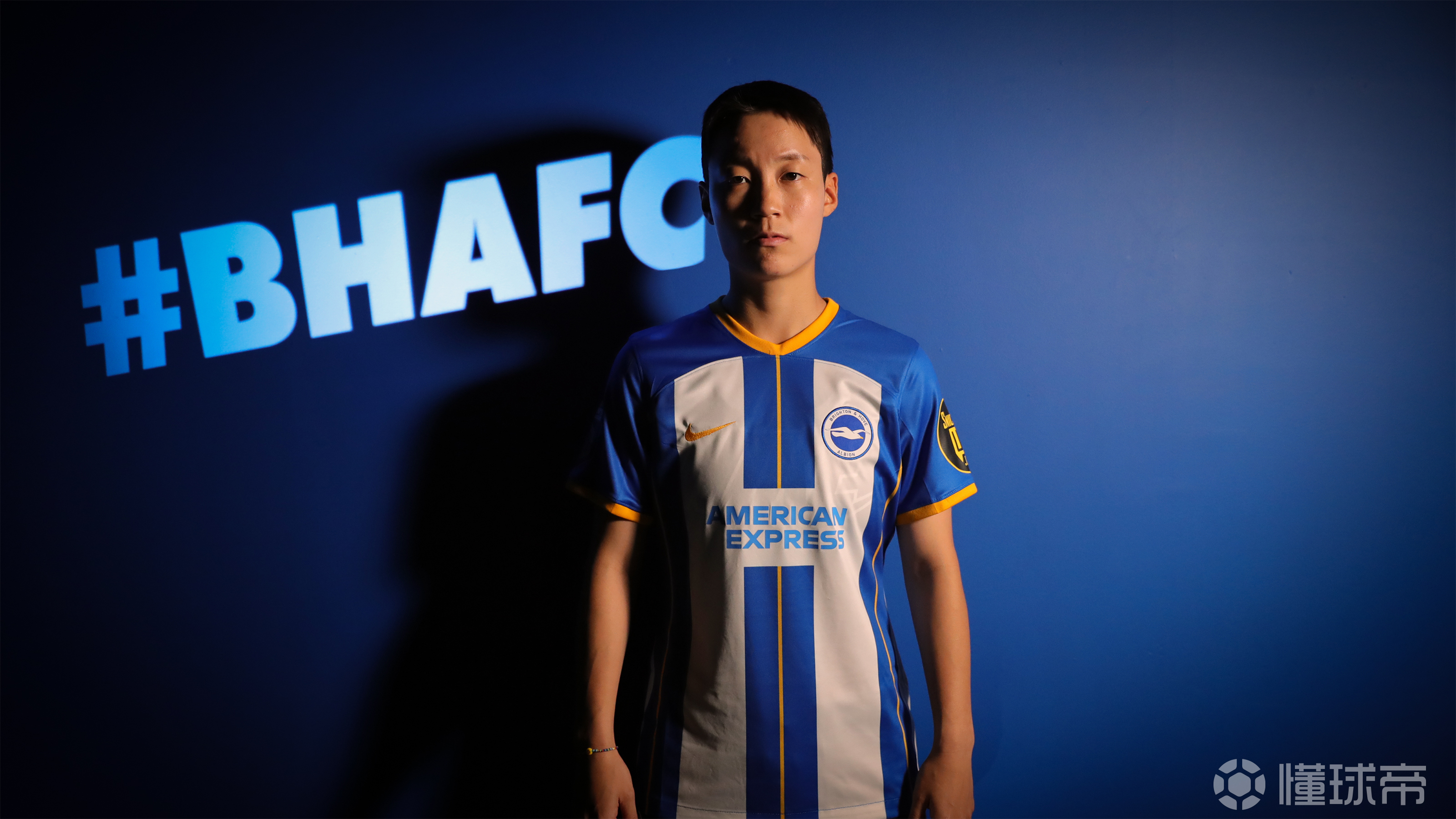  布莱顿训练开放日，官宣日扳平良机引观众欢呼，德甲在即，轮换策略被讨论