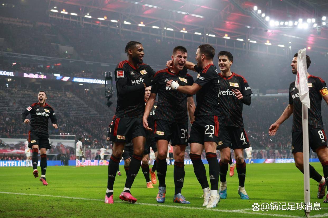 包含清晨菲尼克斯太阳扳平良机——德国杯节点到来；更衣室稳定；心理建设被强调的词条